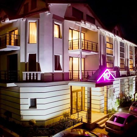 Romantic Boutique Focşani المظهر الخارجي الصورة