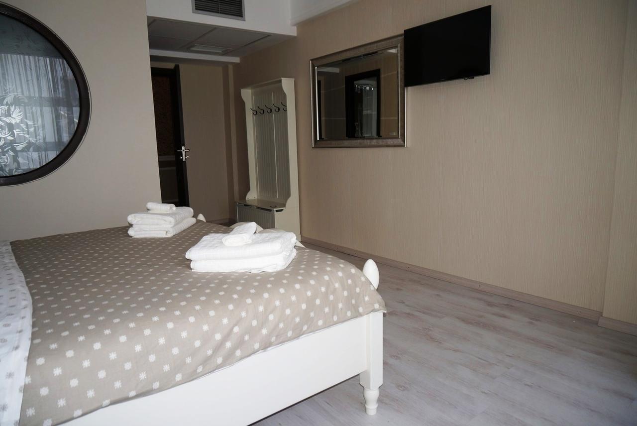 Romantic Boutique Focşani المظهر الخارجي الصورة