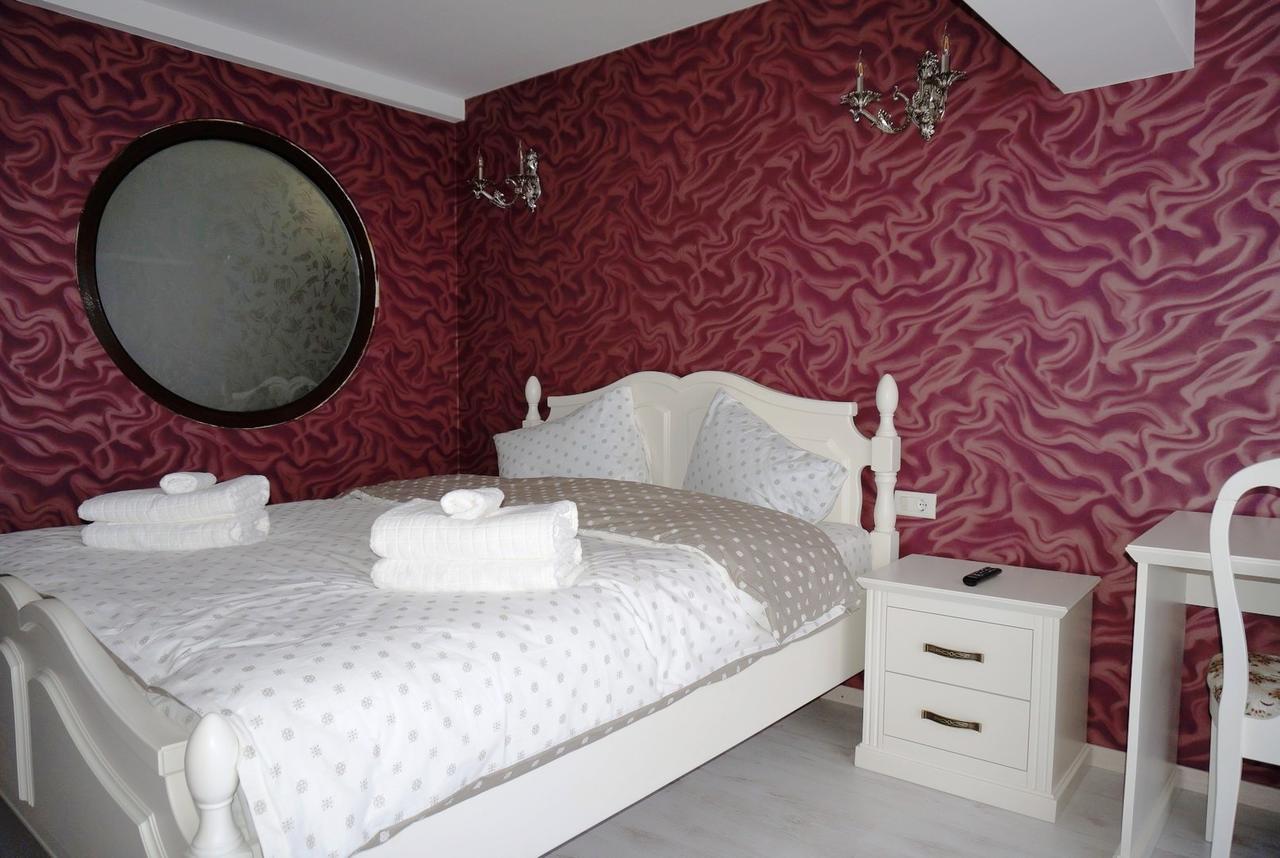 Romantic Boutique Focşani المظهر الخارجي الصورة