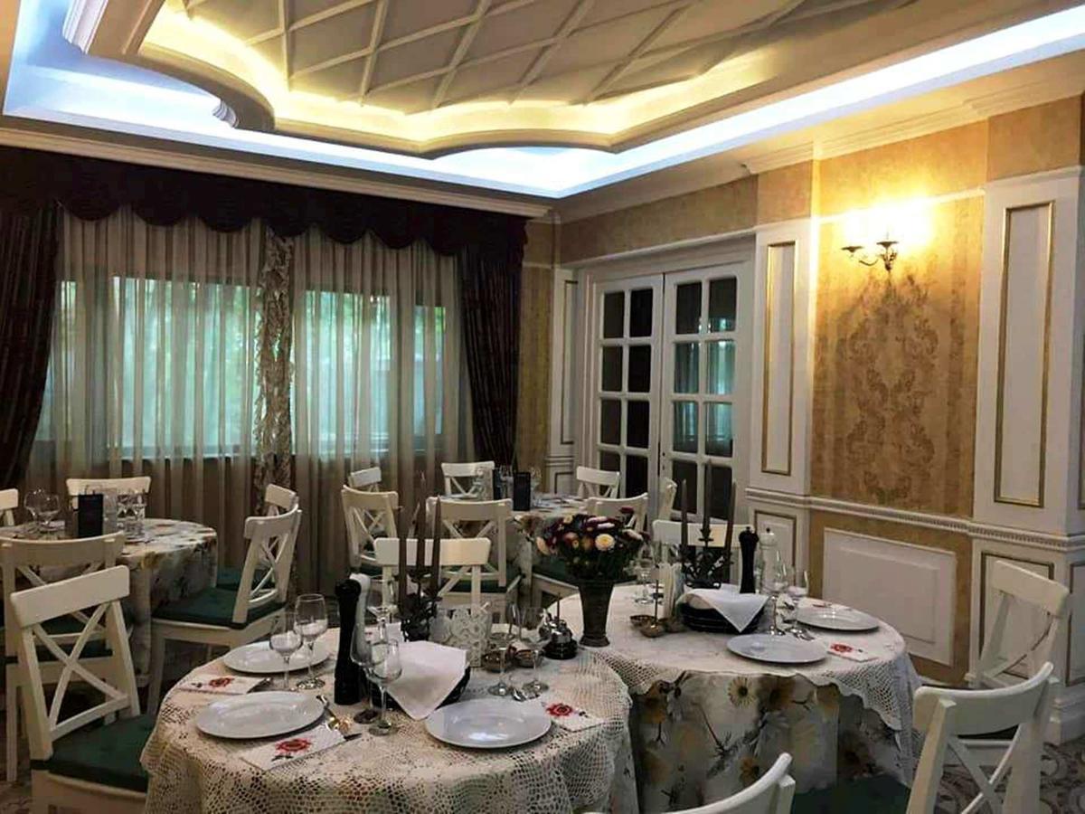 Romantic Boutique Focşani المظهر الخارجي الصورة